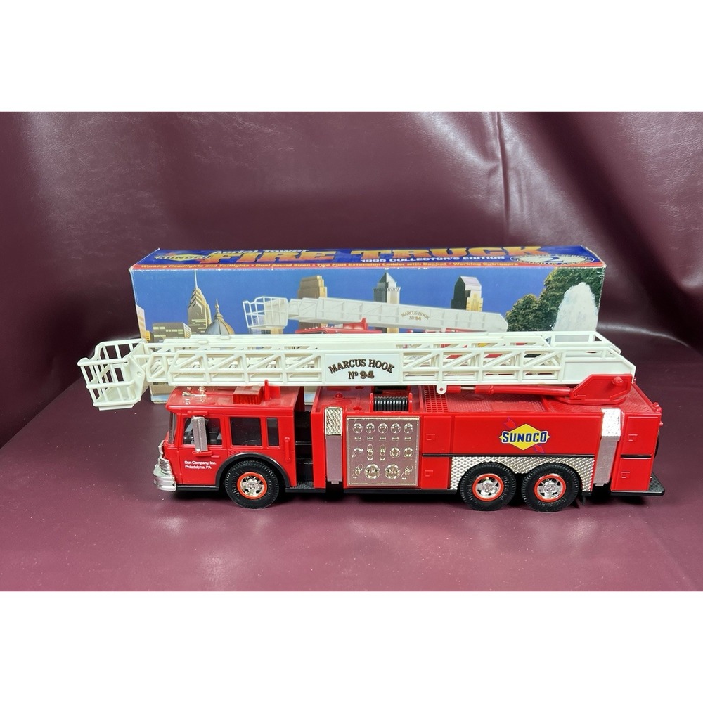 1995 Sunoco Aerial Tower Toy Fire Truck Collector's Edition ~ Works